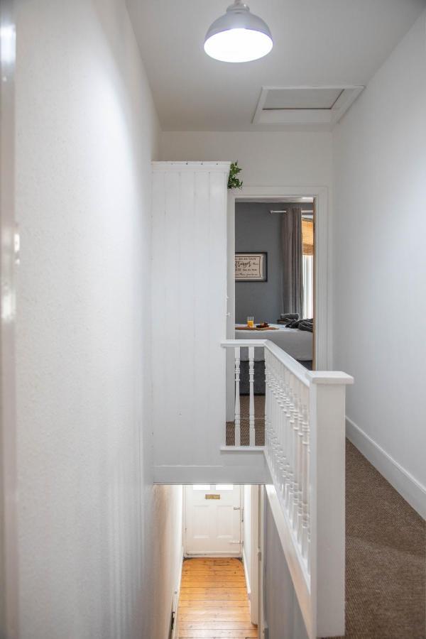 Cosy 3 Bedroom House - Private & Central - Ultra Wifi Canterbury Exterior foto